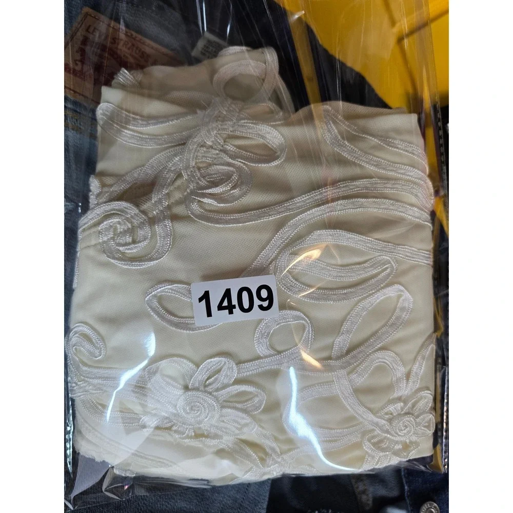 Frank Lyman Design Cream Mesh Soutache Floral V-Neck Sleeveless Top 83288 Size 6 - Picture 5 of 5